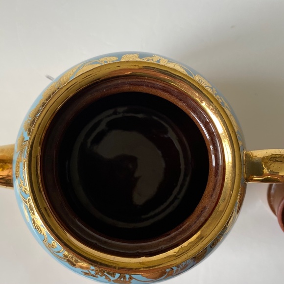 Vintage Sadler Pottery Teapot Made in England Gold Blue and Peach Signed - Picture 3 of 8